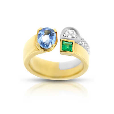 Bague bicolore artisanat en or jaune et blanc 18 carats.