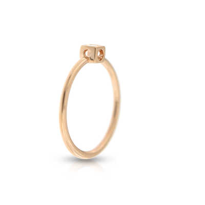 Le Cube Diamant, rose gold ring with one brilliant