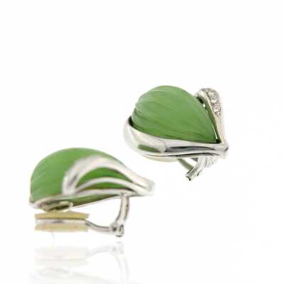 Ear clips white gold with Nephrite