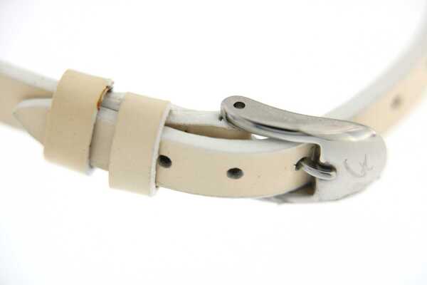 Ipitonga - Armband met witgouden mini slipper bezet met diamanten