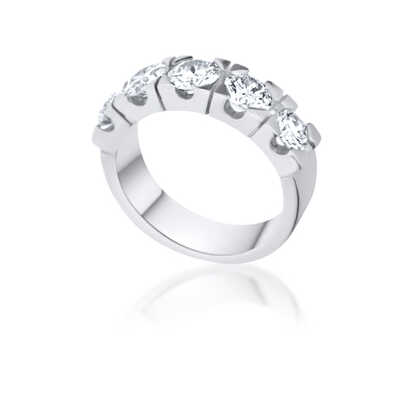 Witgouden ring met 5 grote briljanten