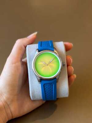 H. Moser Pioneer Centre Seconds Concept Citrus Green
