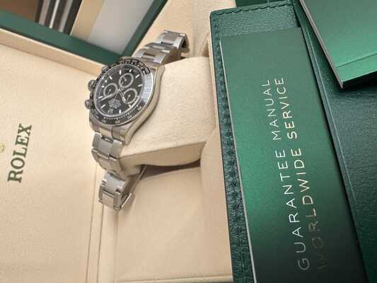 Rolex Cosmograph Daytona 126500 LN