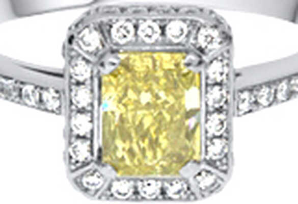 Entourage in platinum with a yellow diamond and 56 brilliants