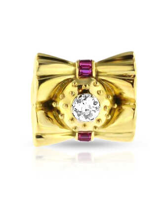Yellow gold vintage ring with brilliant and rubies