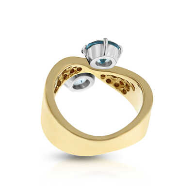 Toi et Moi yellow gold ring with topazes and diamonds