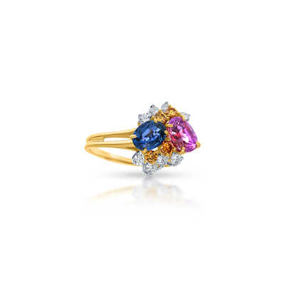 Geelgouden ring met gekleurde saffieren en briljanten