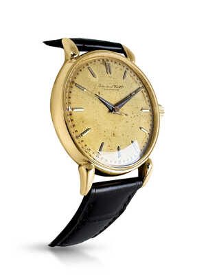 IWC Vintage avec boîtier en oj