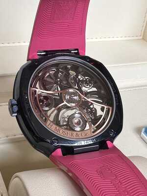 H. Moser Streamliner Alpine Tourbillon Ref. 6811-1201